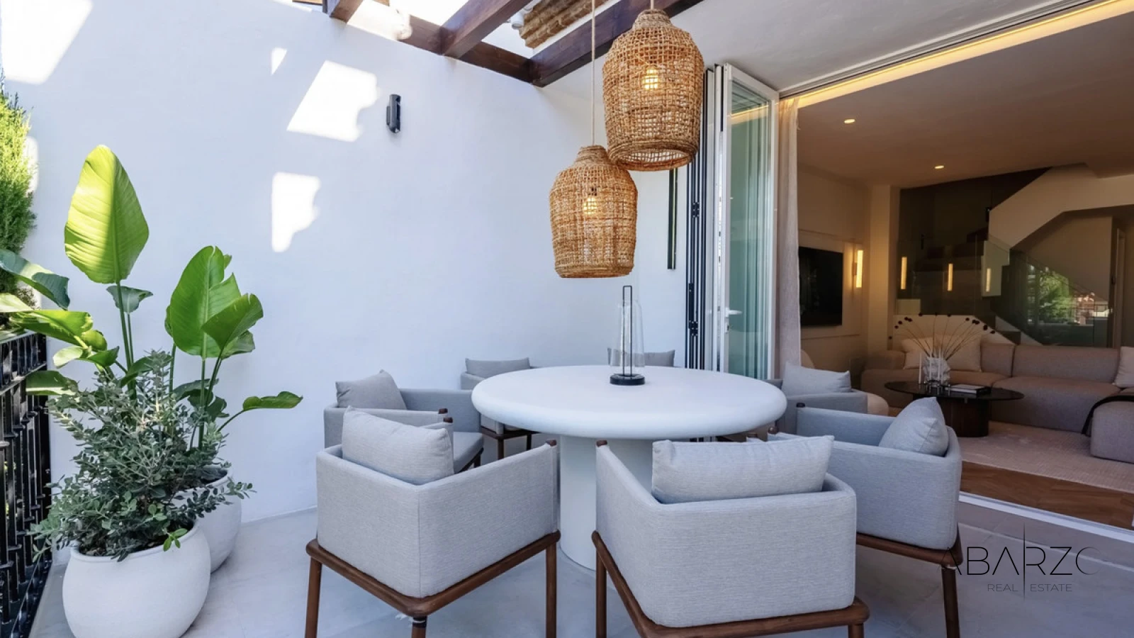 Villa in Altos de Salamanca Marbella with sea and mountain views — interior, Golden Mile, Marbella (2 of 12)