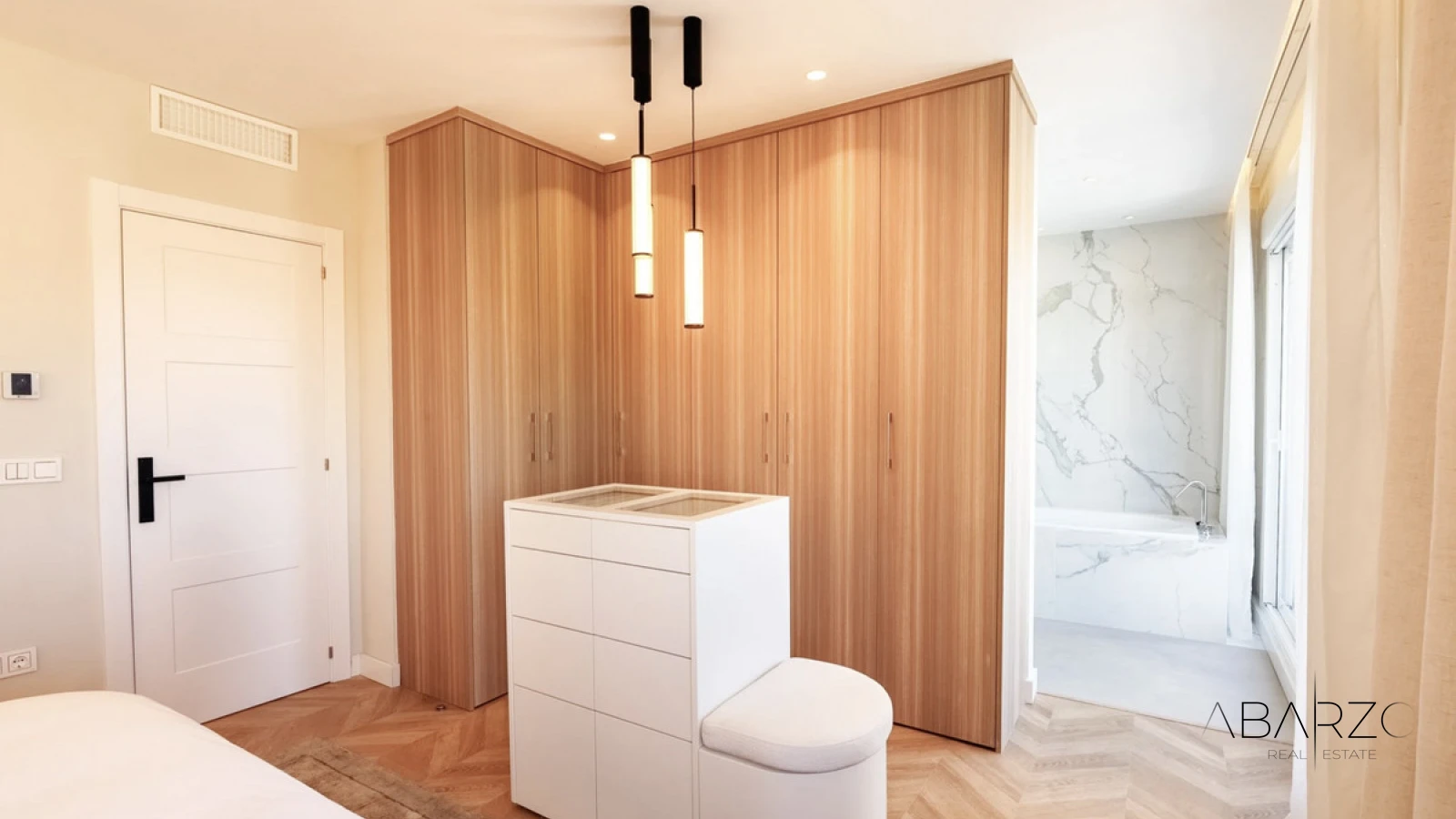 Villa in Altos de Salamanca Marbella with sea and mountain views — interior, Golden Mile, Marbella (11 of 12)
