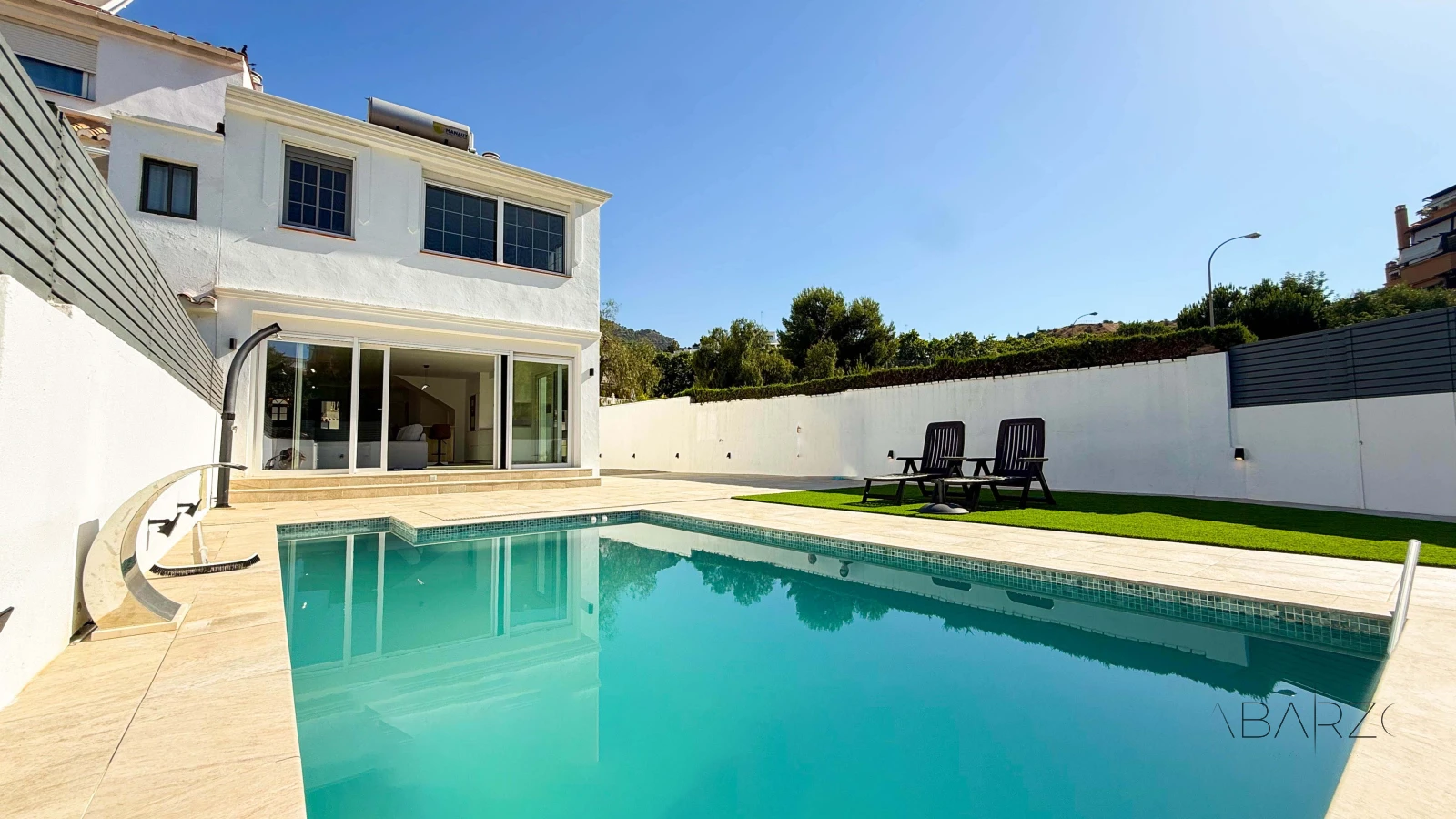 Corner townhouse in Marbella with heated pool and jacuzzi — interior, Marbella Centro, Marbella (3 of 44)