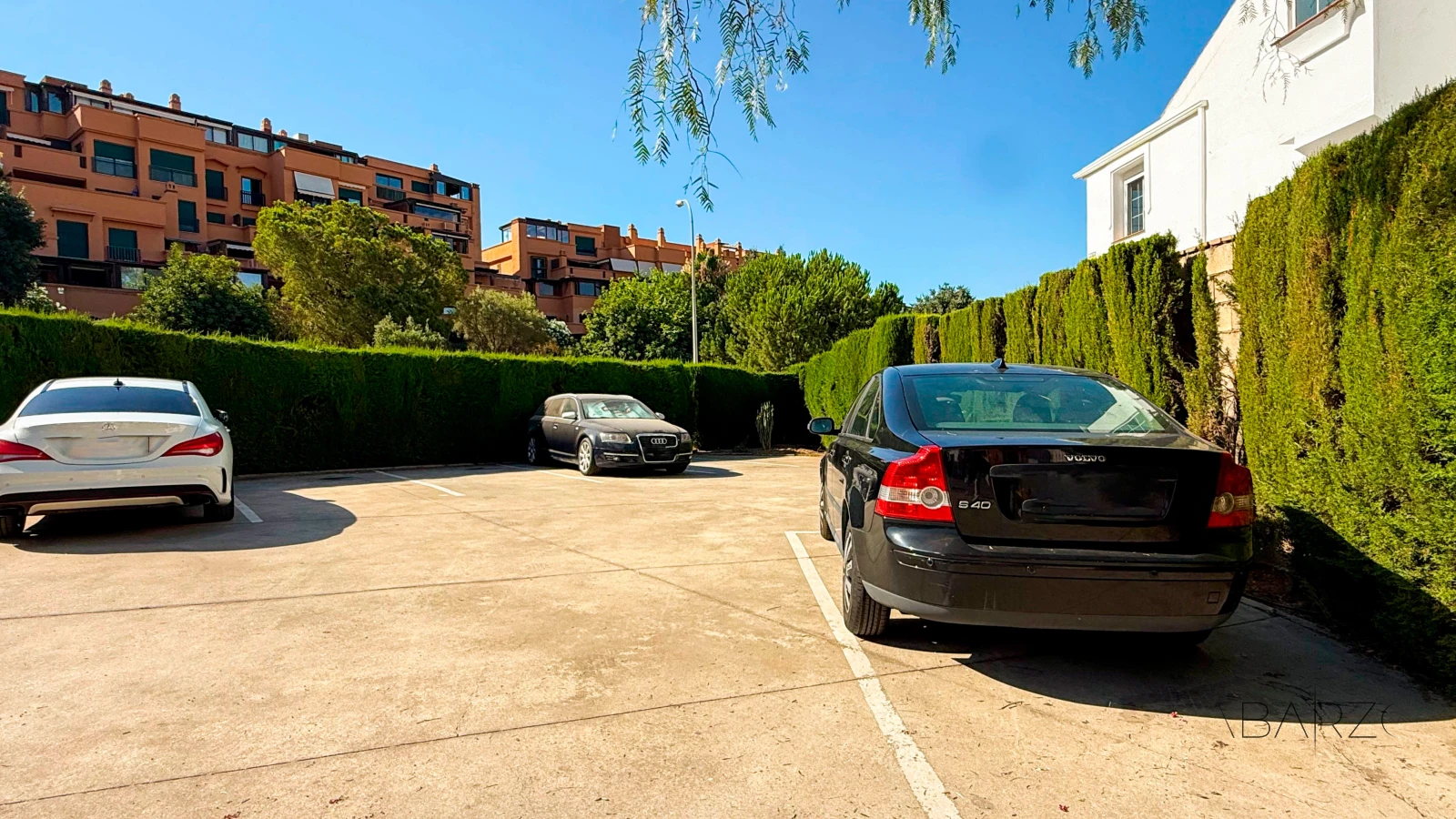Corner townhouse in Marbella with heated pool and jacuzzi — interior, Marbella Centro, Marbella (44 of 44)