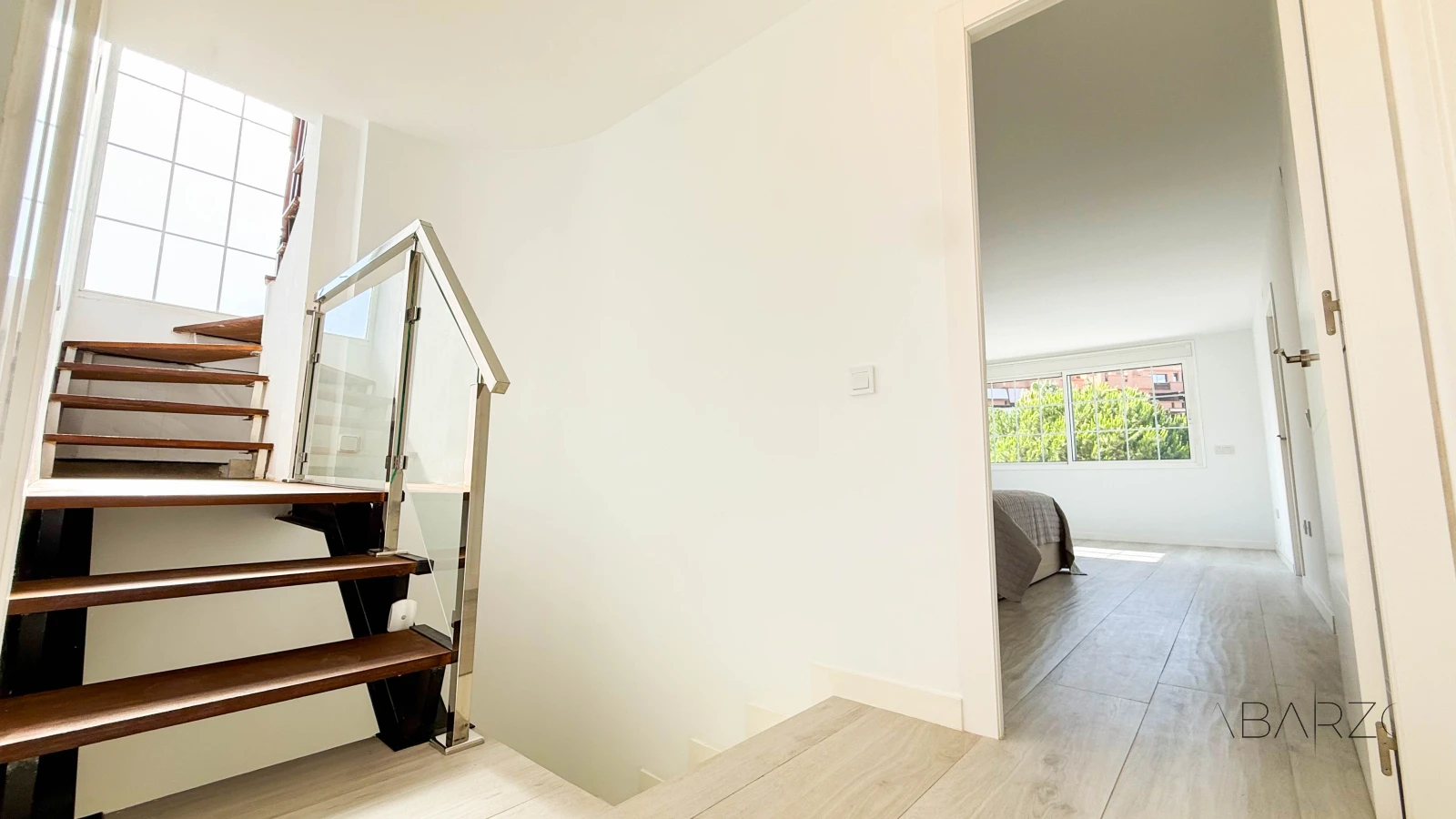 Corner townhouse in Marbella with heated pool and jacuzzi — interior, Marbella Centro, Marbella (24 of 44)