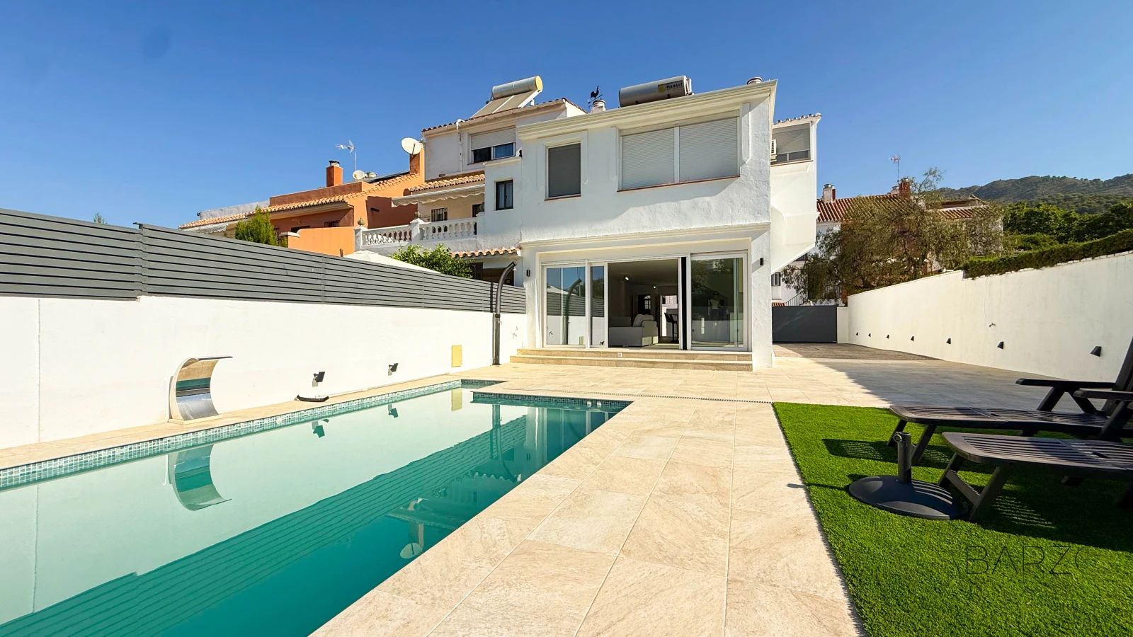 Corner townhouse in Marbella with heated pool and jacuzzi — interior, Marbella Centro, Marbella (2 of 44)