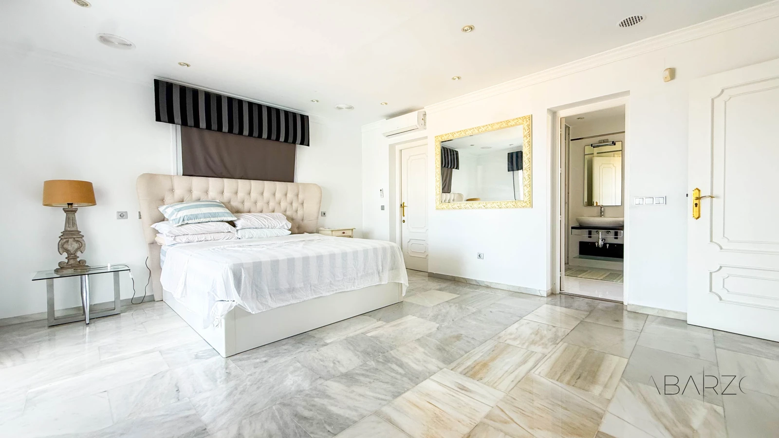 Exceptional Andalusian Villa with Panoramic Views in Prime Mijas Location — interior, El Chaparral, Mijas (36 of 46)