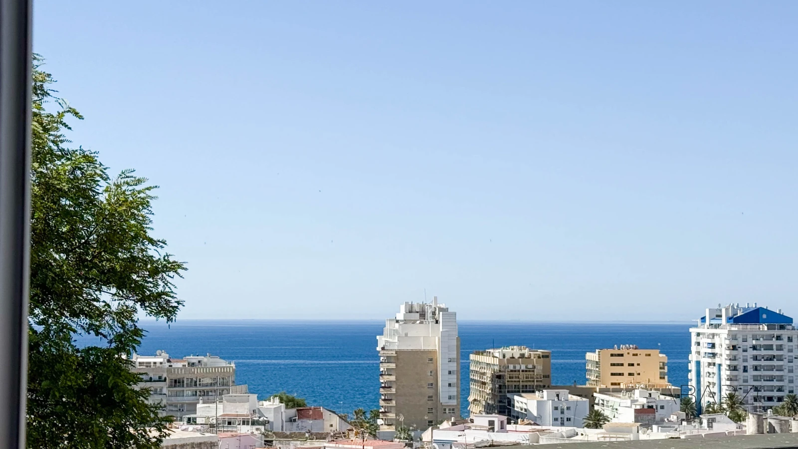 Beautiful Central Apartment in Marbella with Sea and Mountain Views — luxury property for sale in Marbella Centro, Marbella