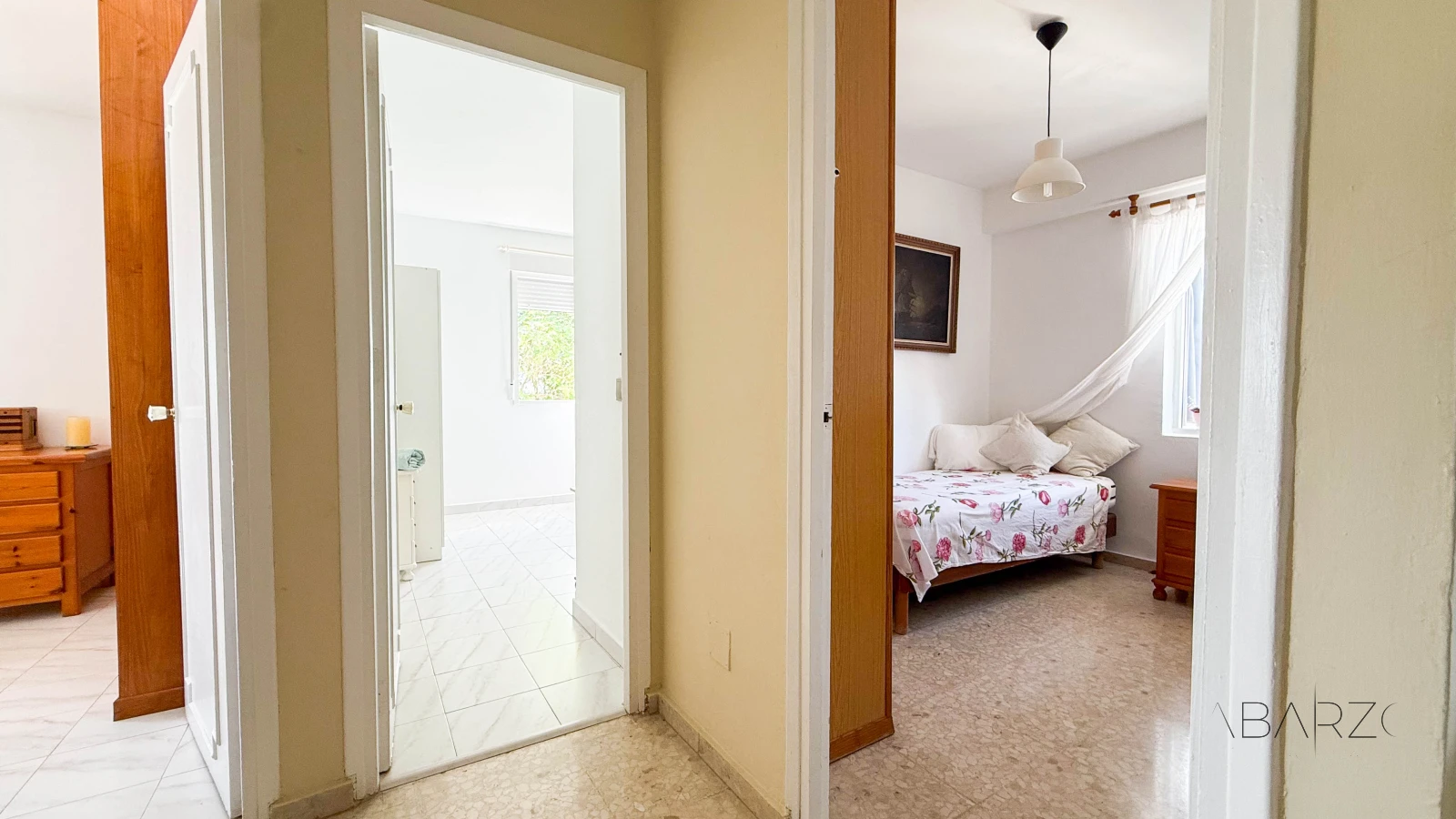Beautiful Central Apartment in Marbella with Sea and Mountain Views — interior, Marbella Centro, Marbella (33 of 49)