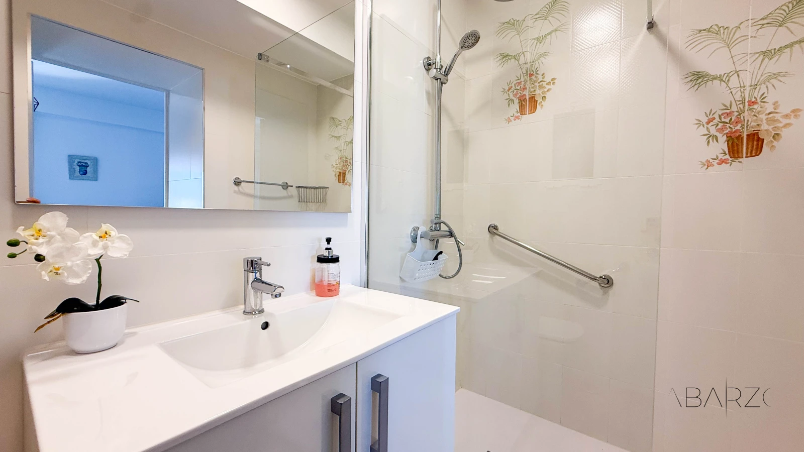 Beautiful Central Apartment in Marbella with Sea and Mountain Views — interior, Marbella Centro, Marbella (25 of 49)