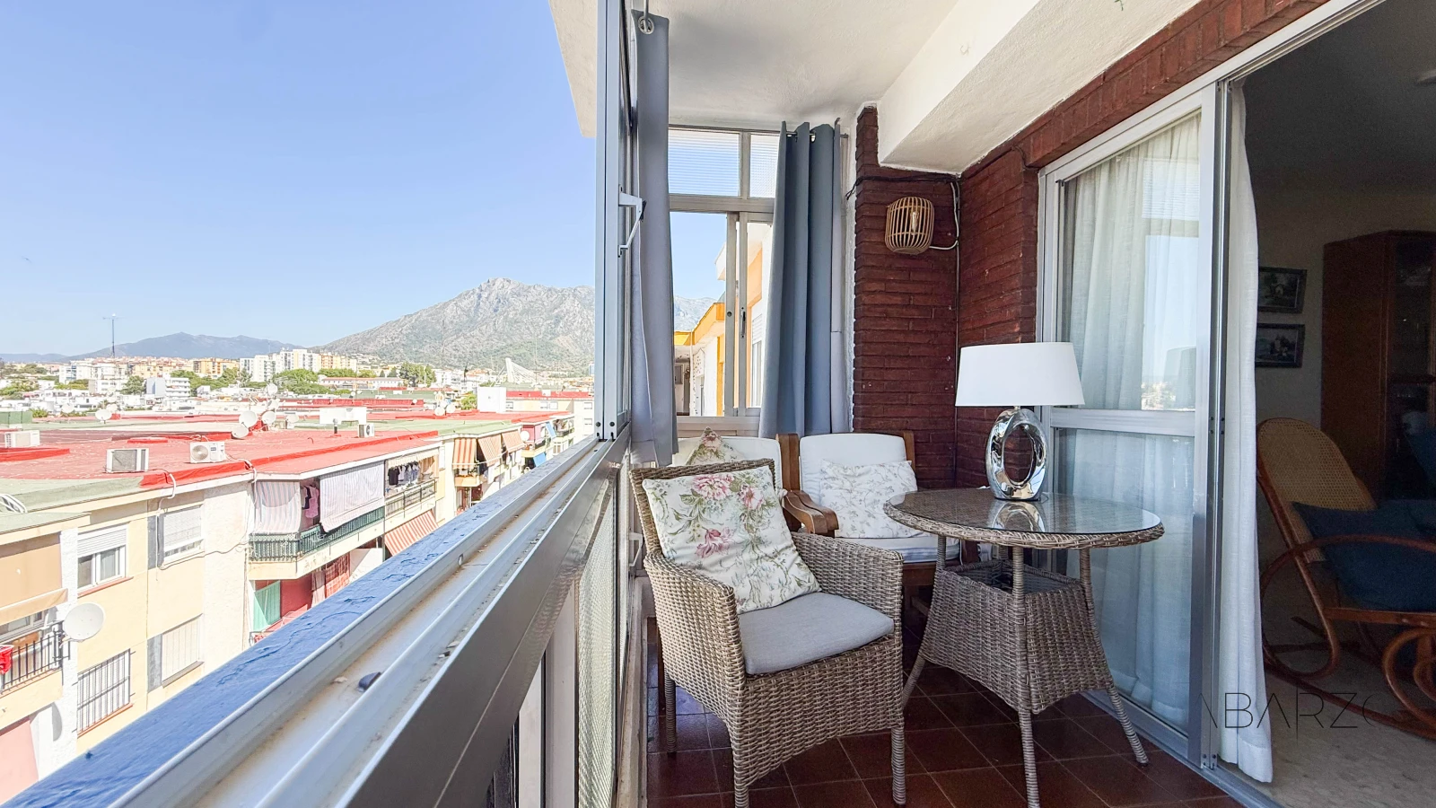 Beautiful Central Apartment in Marbella with Sea and Mountain Views — interior, Marbella Centro, Marbella (10 of 49)