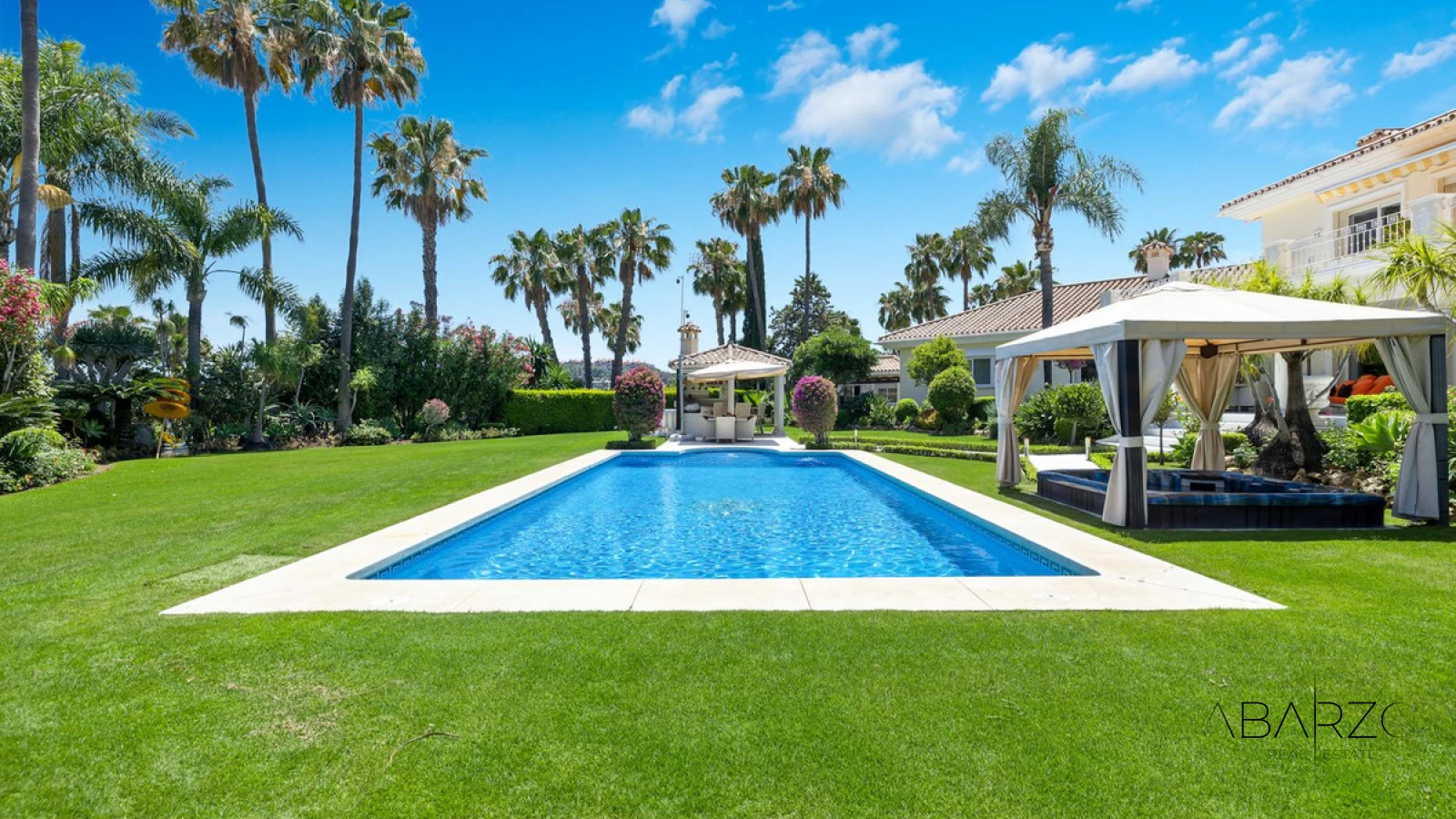 Villa in La Cerquilla, Nueva Andalucía, Marbella with heated pool and garden views — interior, Nueva Andalucía, Marbella (10 of 49)