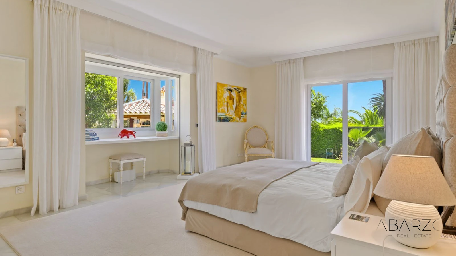 Villa in La Cerquilla, Nueva Andalucía, Marbella with heated pool and garden views — interior, Nueva Andalucía, Marbella (43 of 49)
