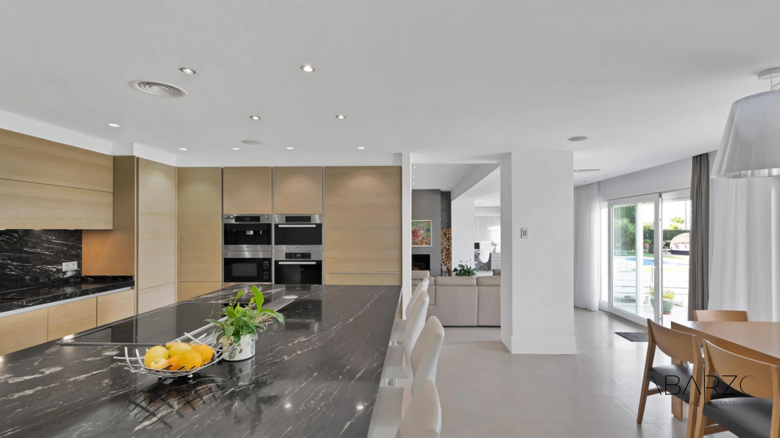 A Contemporary Villa in Marbella Rocío de Nagüeles with Panoramic Mediterranean Views — interior, Golden Mile, Marbella (13 of 49)