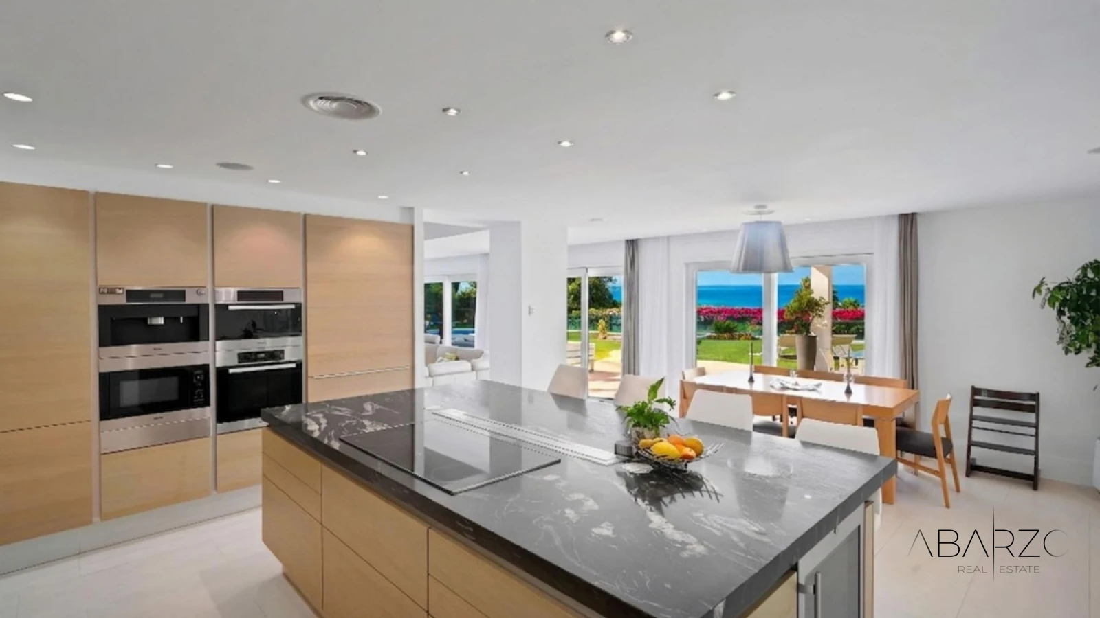 A Contemporary Villa in Marbella Rocío de Nagüeles with Panoramic Mediterranean Views — interior, Golden Mile, Marbella (14 of 49)