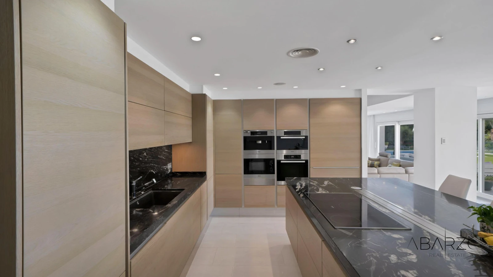 A Contemporary Villa in Marbella Rocío de Nagüeles with Panoramic Mediterranean Views — interior, Golden Mile, Marbella (12 of 49)