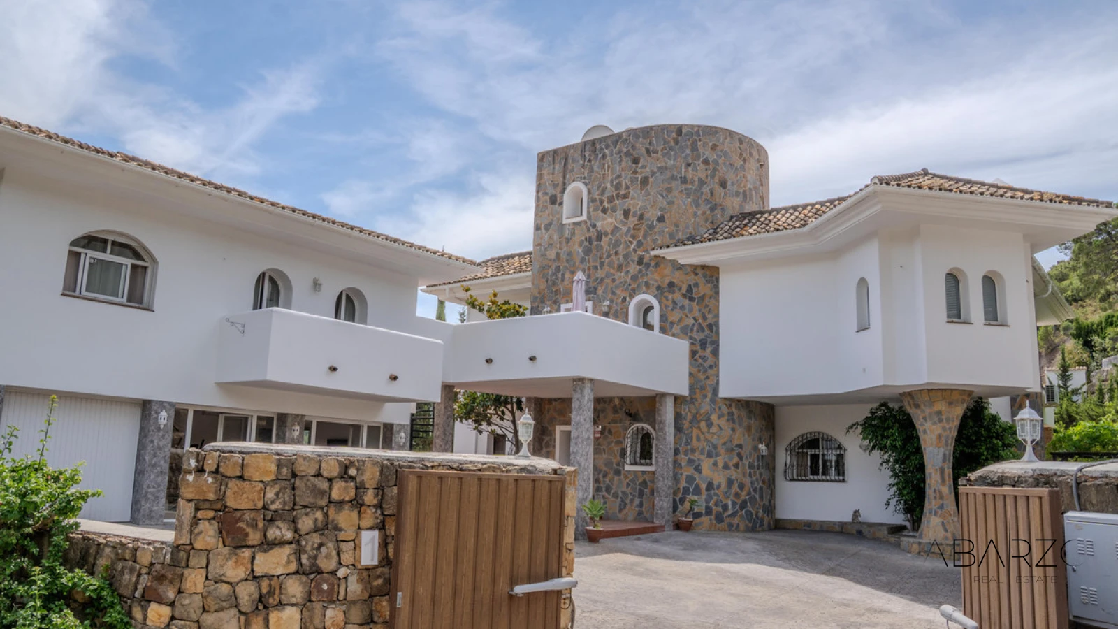 Exceptional Luxury Villa with Panoramic Views in Costa del Sol Mountainside — interior, La Heredia, Benahavís (3 of 45)