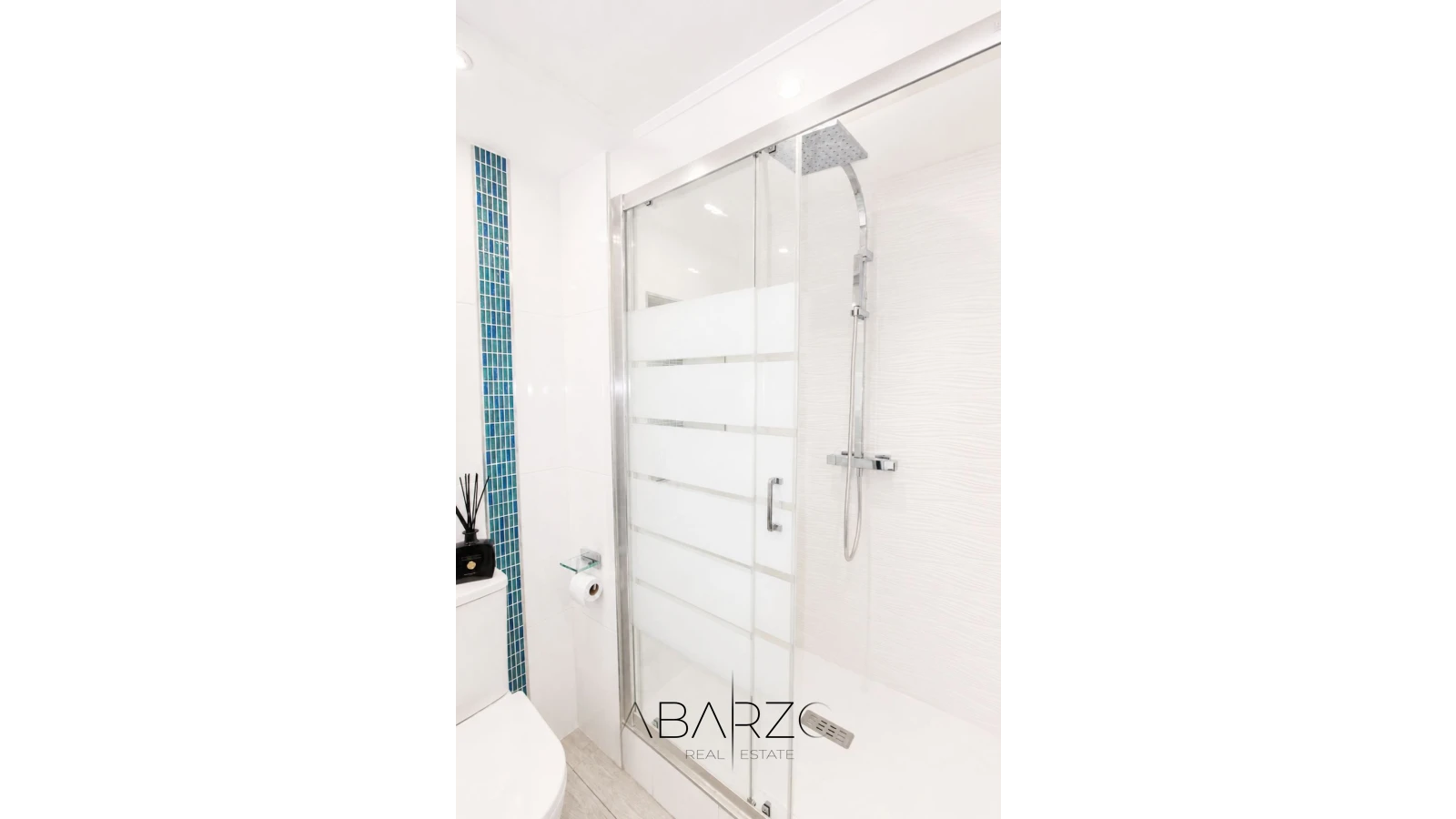 Luxury Corner Duplex Penthouse with Panoramic Sea Views in Elviria Hills, Marbella East — interior, Marbella East, Marbella (33 of 48)