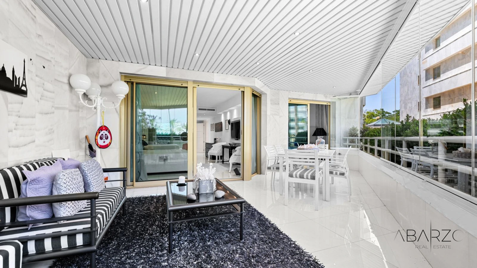 Frontline Beach Apartment in Marbella Golden Mile with Sea Views and 4 Bedrooms — interior, Golden Mile, Marbella (25 of 49)