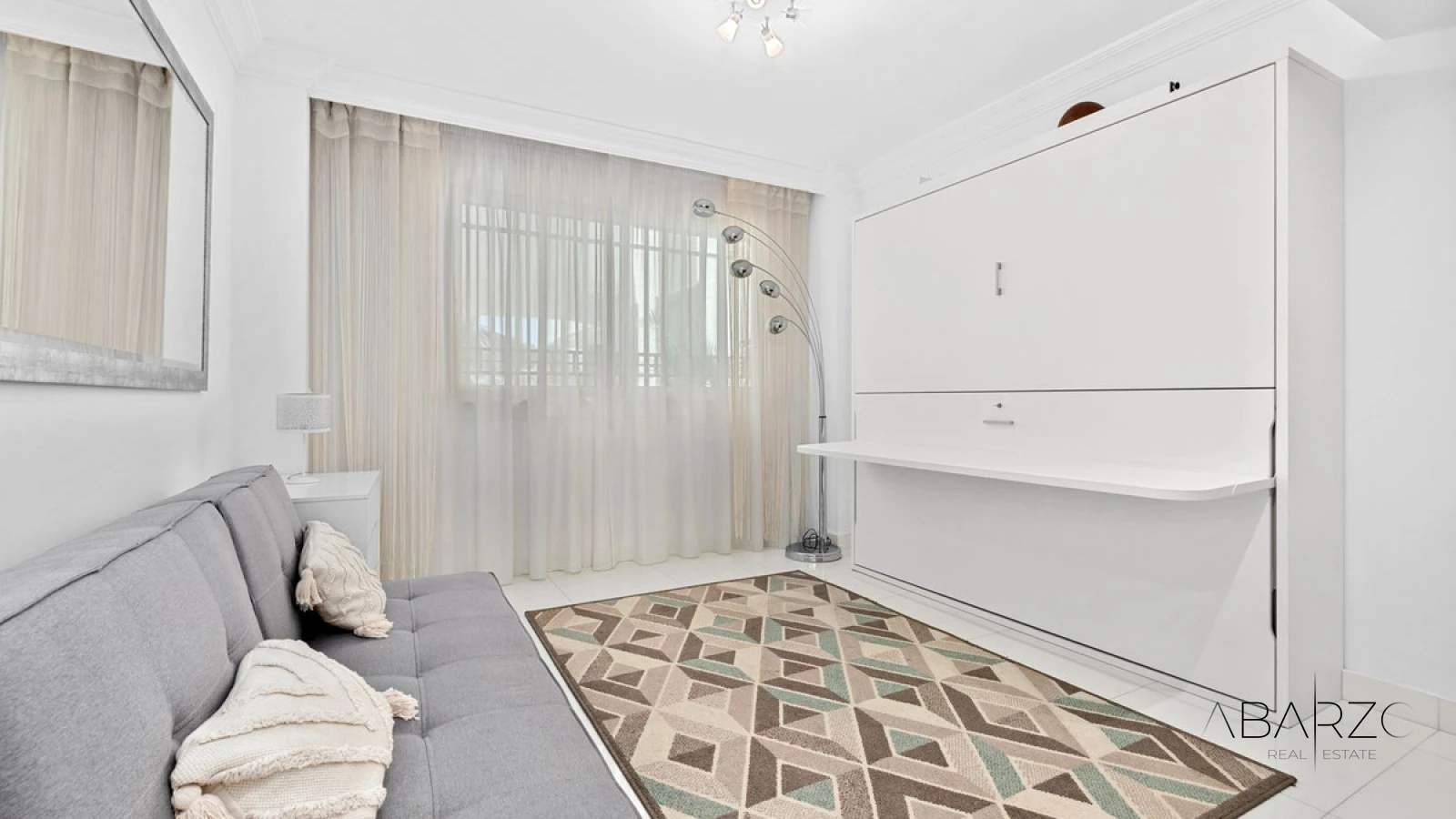 Frontline Beach Apartment in Marbella Golden Mile with Sea Views and 4 Bedrooms — interior, Golden Mile, Marbella (15 of 49)