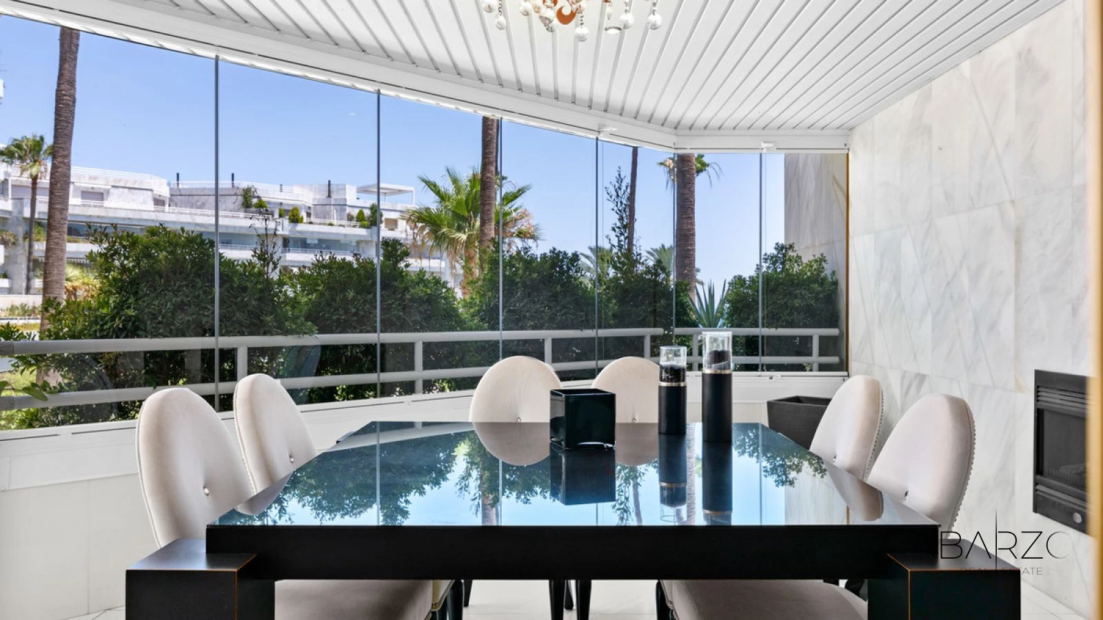 Frontline Beach Apartment in Marbella Golden Mile with Sea Views and 4 Bedrooms — interior, Golden Mile, Marbella (7 of 49)