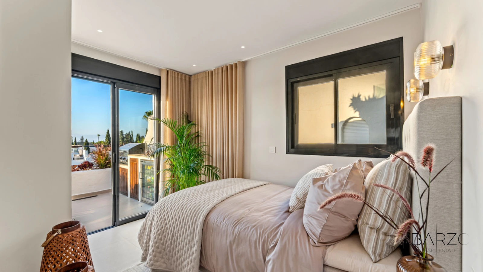 Fully Renovated Apartment in Coto Real I with Panoramic Sea and Mountain Views — interior, Golden Mile, Marbella (9 of 30)