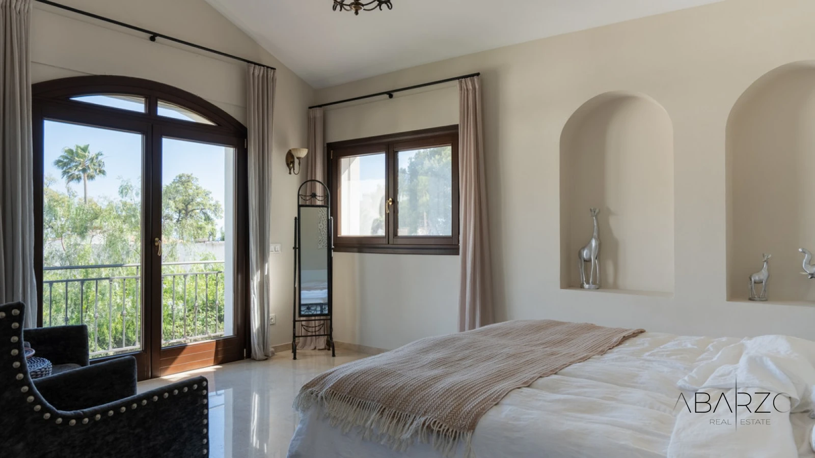 Exclusive Villa with Sea Views in El Rosario, Marbella East — interior, Marbella East, Marbella (19 of 39)
