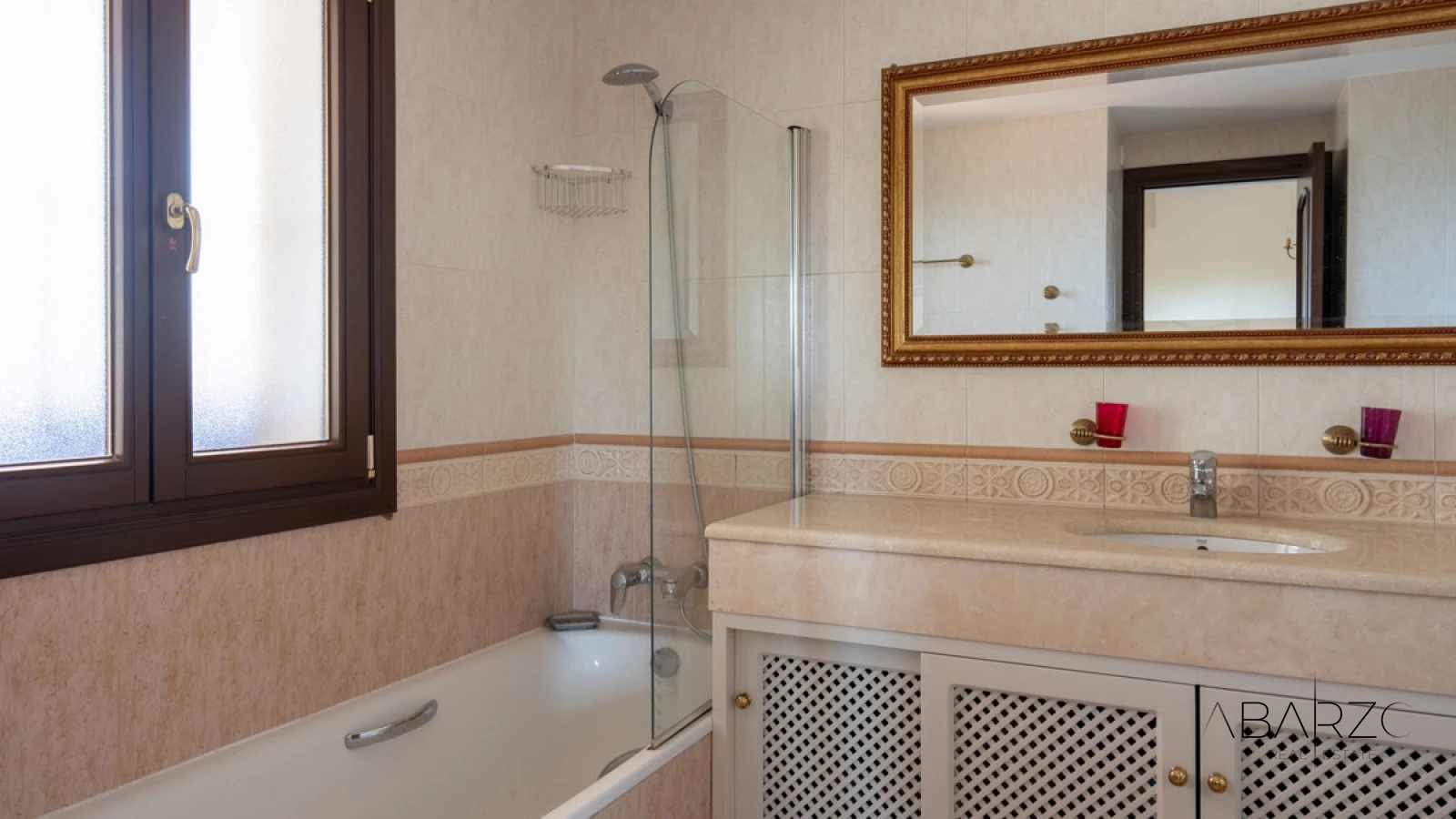 Exclusive Villa with Sea Views in El Rosario, Marbella East — interior, Marbella East, Marbella (18 of 39)