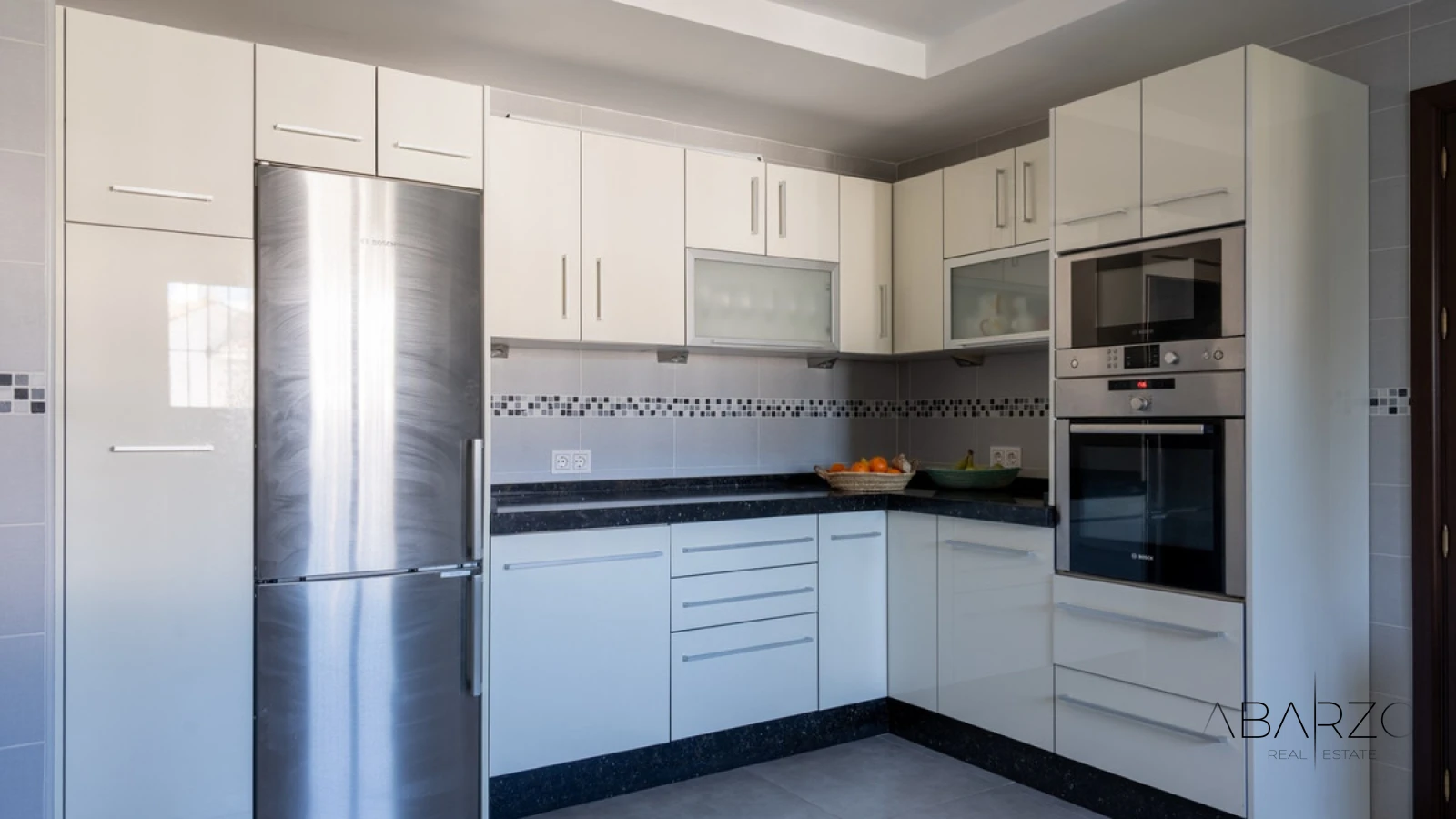 Exclusive Villa with Sea Views in El Rosario, Marbella East — interior, Marbella East, Marbella (10 of 39)