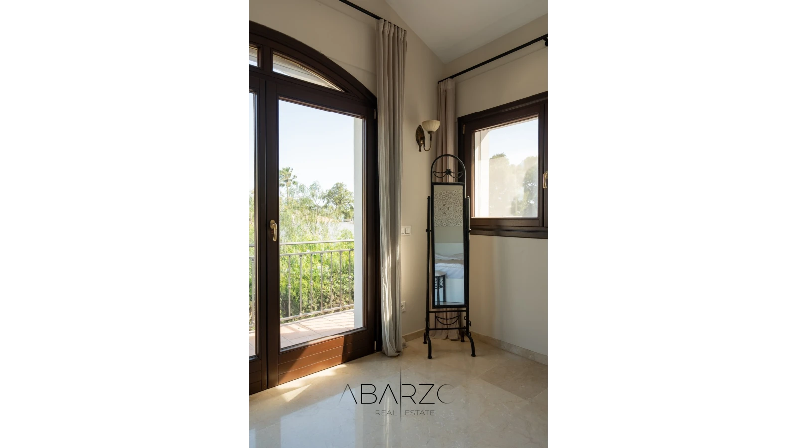 Exclusive Villa with Sea Views in El Rosario, Marbella East — interior, Marbella East, Marbella (20 of 39)