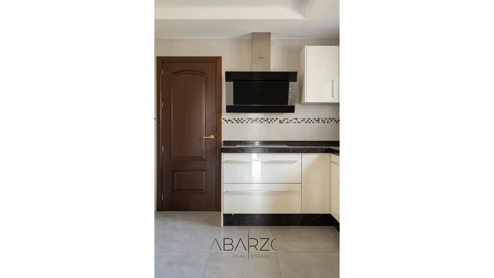 Exclusive Villa with Sea Views in El Rosario, Marbella East — interior, Marbella East, Marbella (11 of 39)