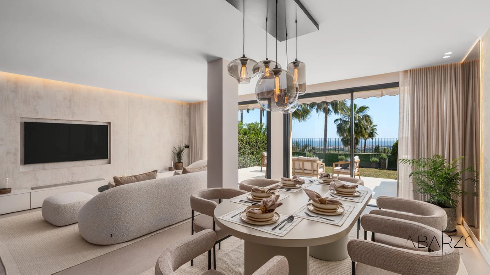 A renovated 3-level townhouse in La Quinta Hills, Benahavís with rooftop solarium and sea views — interior, La Quinta, Benahavís (7 of 32)