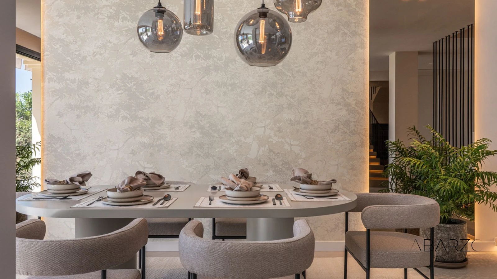 A renovated 3-level townhouse in La Quinta Hills, Benahavís with rooftop solarium and sea views — interior, La Quinta, Benahavís (12 of 32)