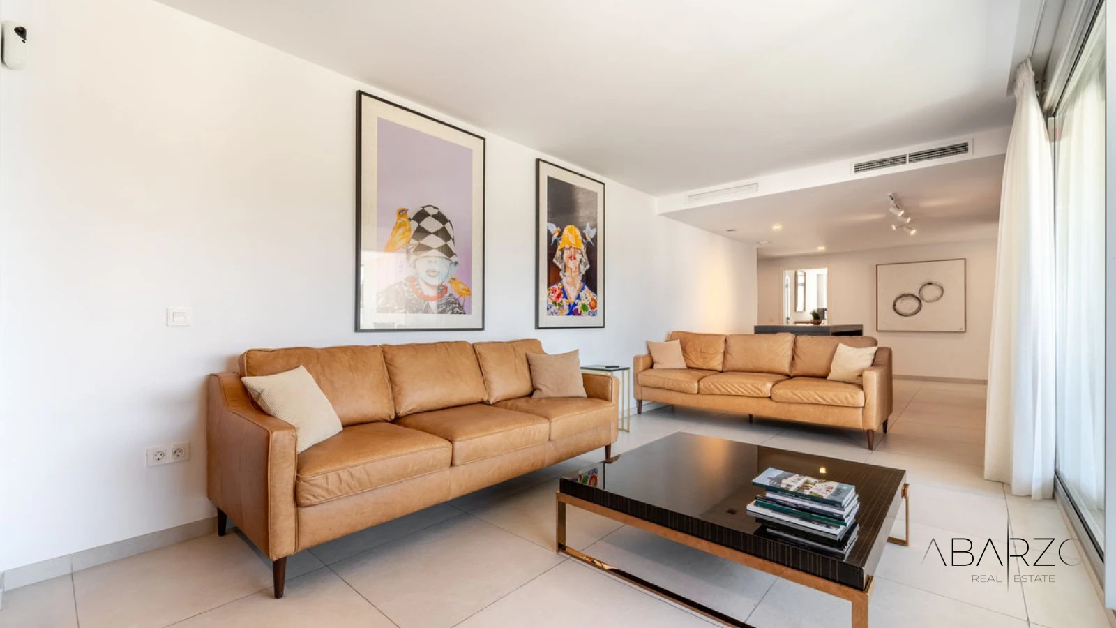 South-facing 3 Bedroom Apartment in Elviria with Sea Views and Pool — interior, Marbella East, Marbella (9 of 40)