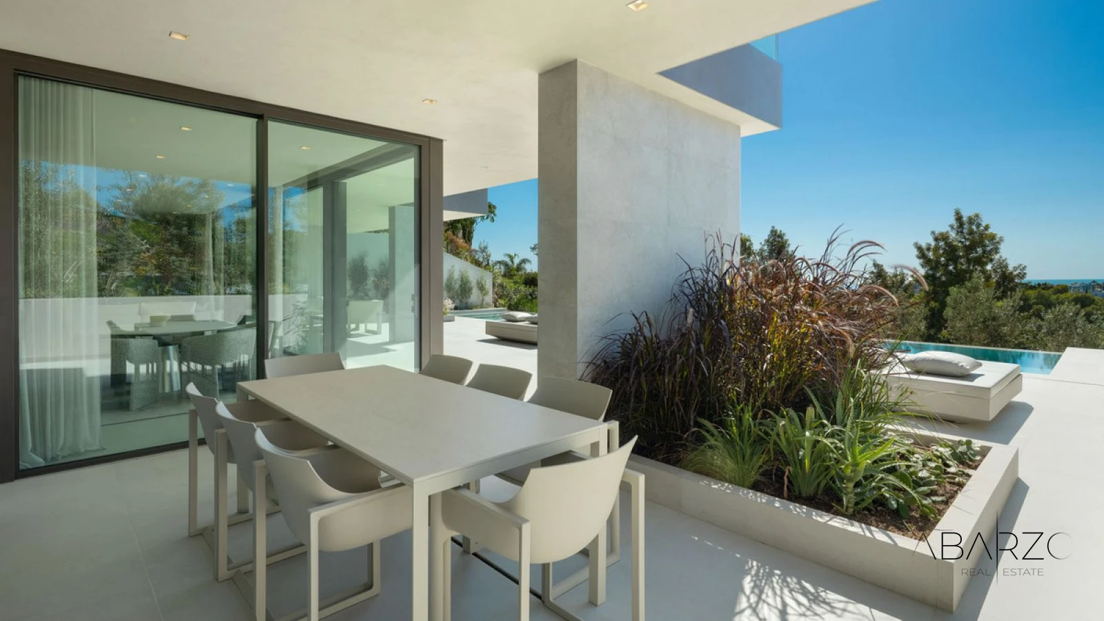 Contemporary 5-Bedroom Villa in Los Flamingos with Panoramic Sea Views — interior, Los Flamingos, Benahavís (9 of 42)