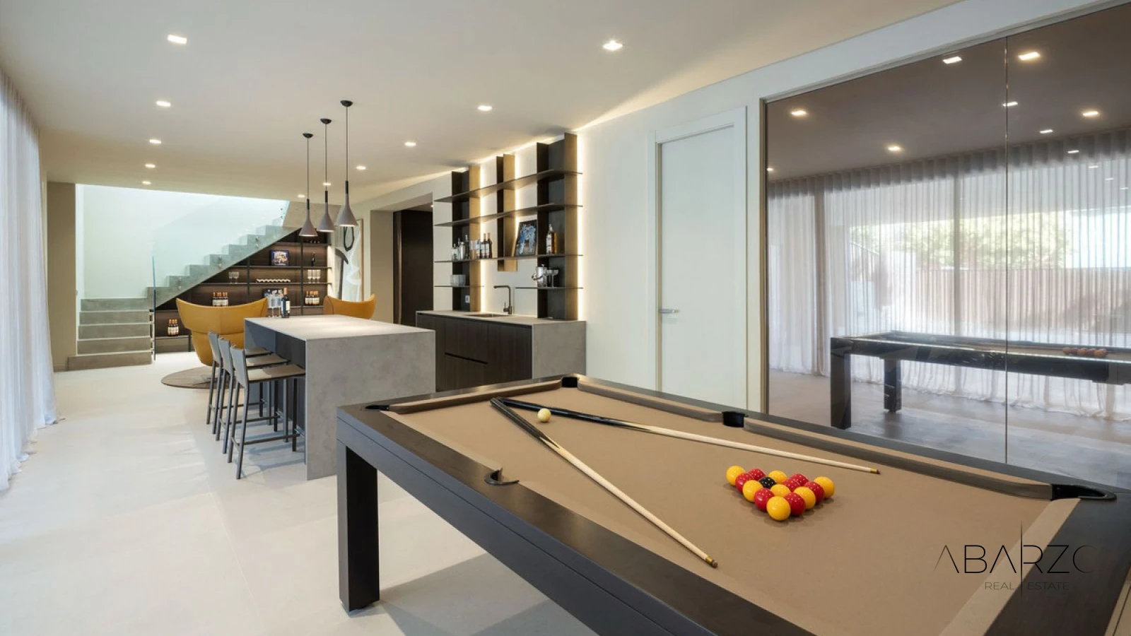 Contemporary 5-Bedroom Villa in Los Flamingos with Panoramic Sea Views — interior, Los Flamingos, Benahavís (32 of 42)