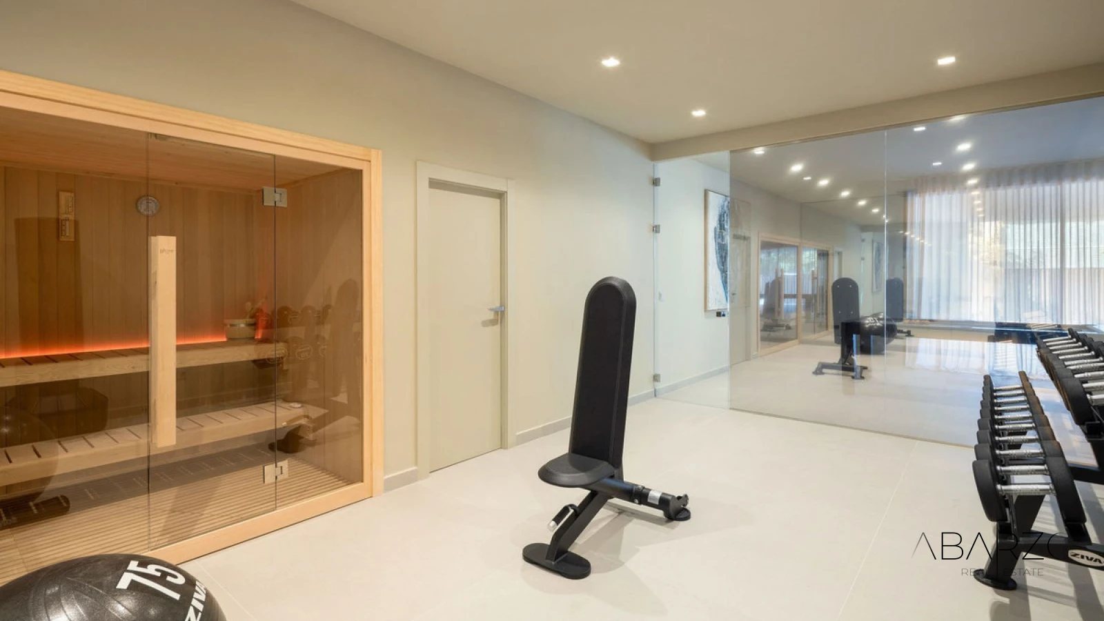 Contemporary 5-Bedroom Villa in Los Flamingos with Panoramic Sea Views — interior, Los Flamingos, Benahavís (33 of 42)