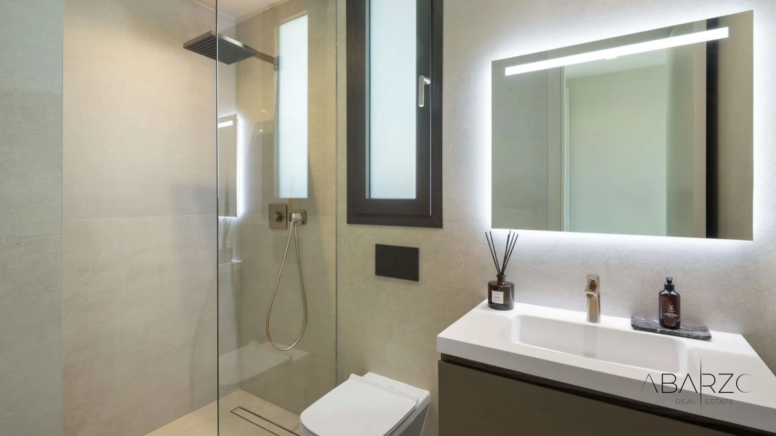 Contemporary 5-Bedroom Villa in Los Flamingos with Panoramic Sea Views — interior, Los Flamingos, Benahavís (24 of 42)