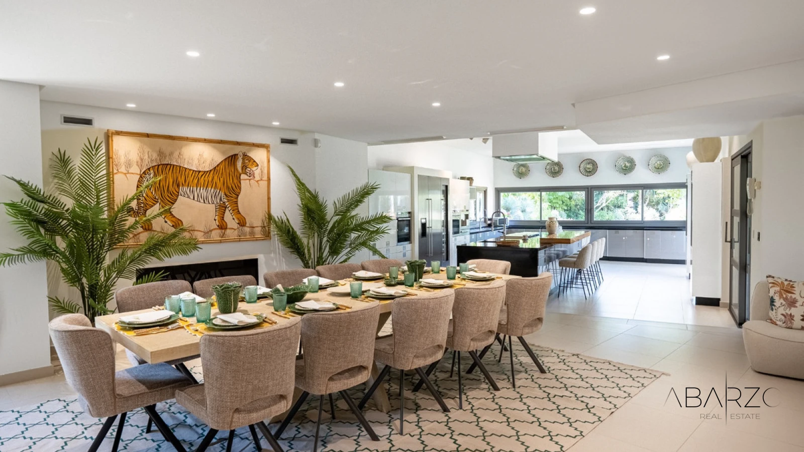 Cerquilla Gardens Andalusian Bungalow in Marbella Golf Valley with South Orientation — interior, Nueva Andalucía, Marbella (14 of 34)