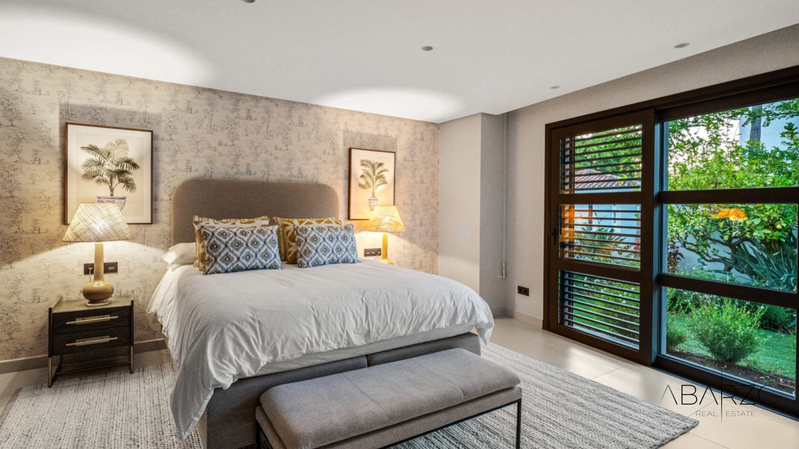 Cerquilla Gardens Andalusian Bungalow in Marbella Golf Valley with South Orientation — interior, Nueva Andalucía, Marbella (22 of 34)