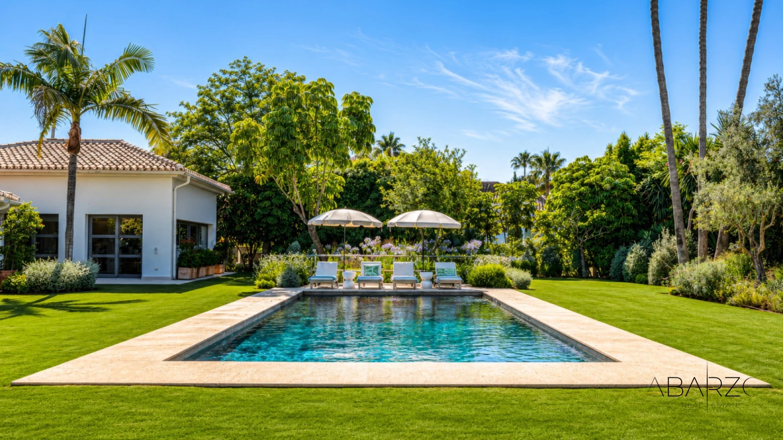 Cerquilla Gardens Andalusian Bungalow in Marbella Golf Valley with South Orientation — interior, Nueva Andalucía, Marbella (2 of 34)