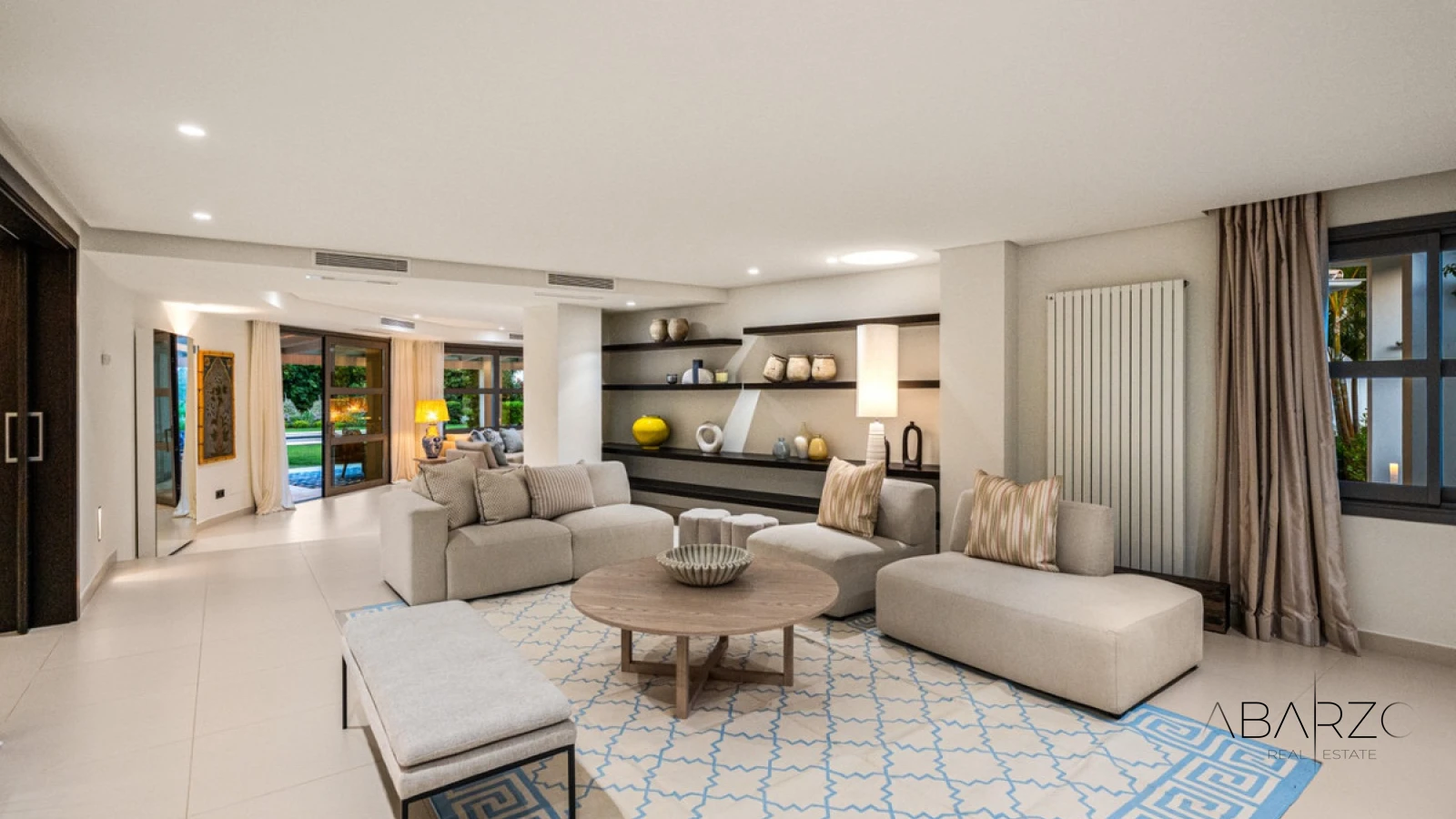 Cerquilla Gardens Andalusian Bungalow in Marbella Golf Valley with South Orientation — interior, Nueva Andalucía, Marbella (10 of 34)