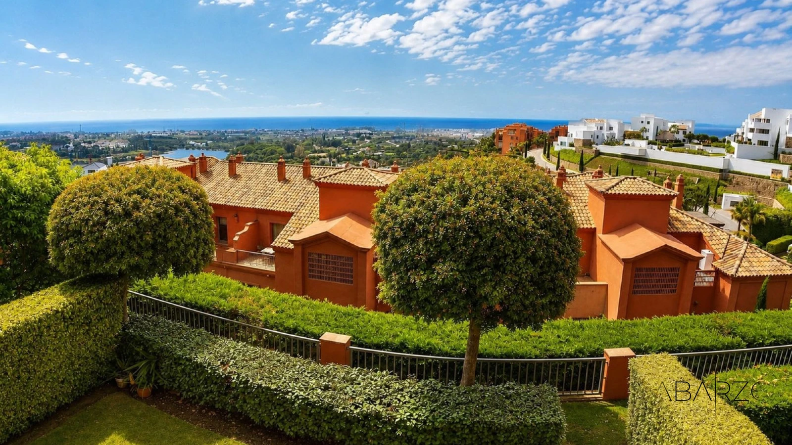 Corner apartment in Villa Padierna Golf Resort, Los Flamingos with sea and golf views — interior, Los Flamingos, Benahavís (4 of 12)