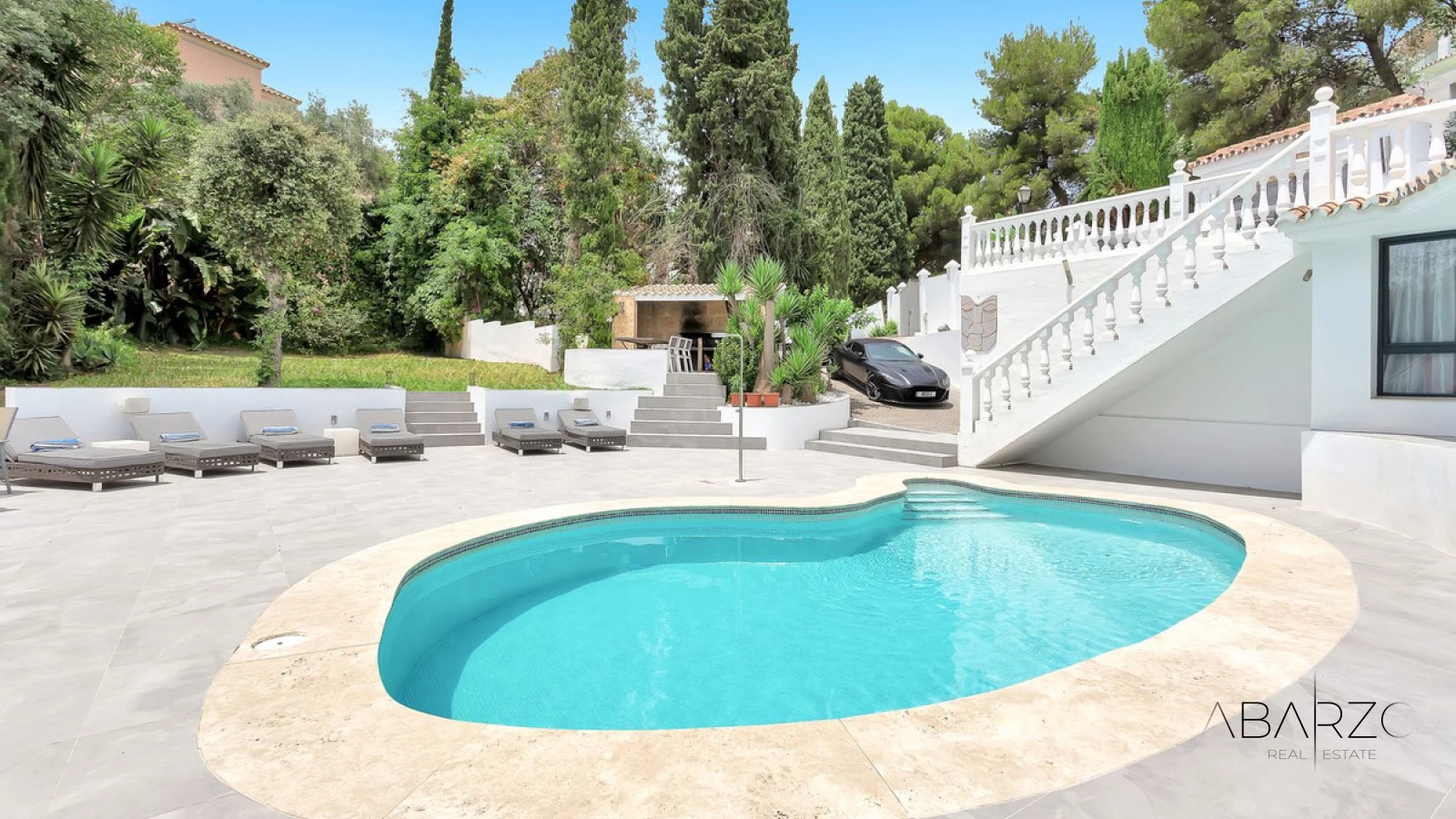 Beautiful 4-Bedroom Villa in El Rosario, Marbella East with Pool and Garden — interior, Marbella East, Marbella (2 of 46)