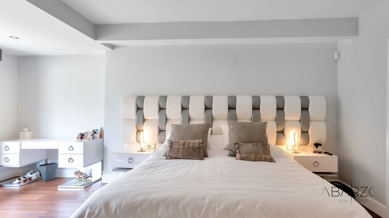 Beautiful 4-Bedroom Villa in El Rosario, Marbella East with Pool and Garden — interior, Marbella East, Marbella (31 of 46)