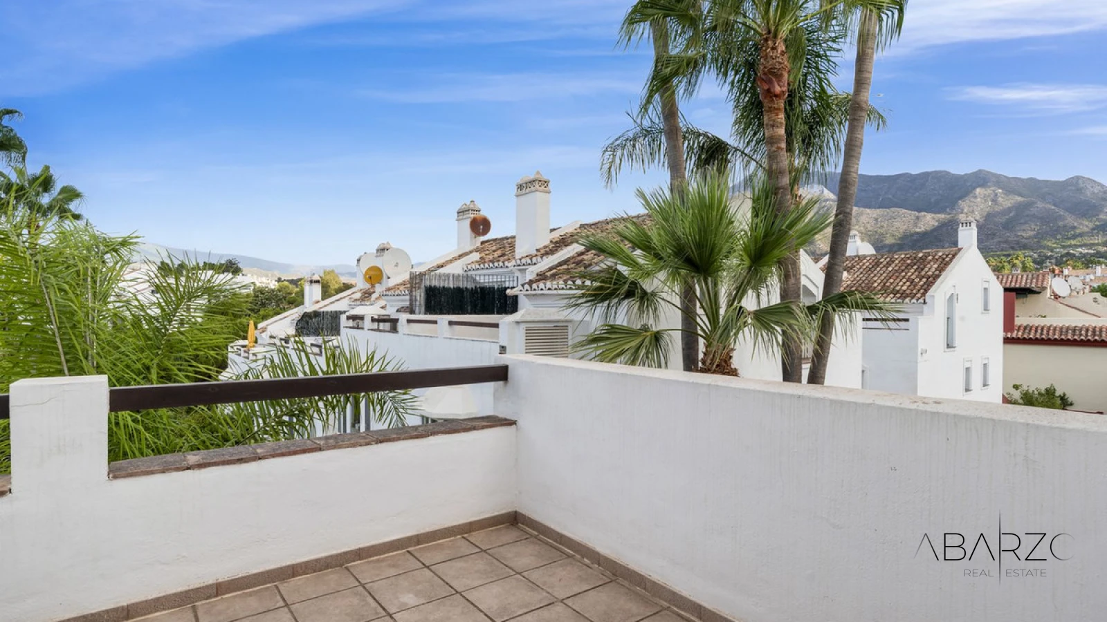 Charming 3-Bedroom Townhouse in Golden Mile with Parking — interior, Golden Mile, Marbella (23 of 25)