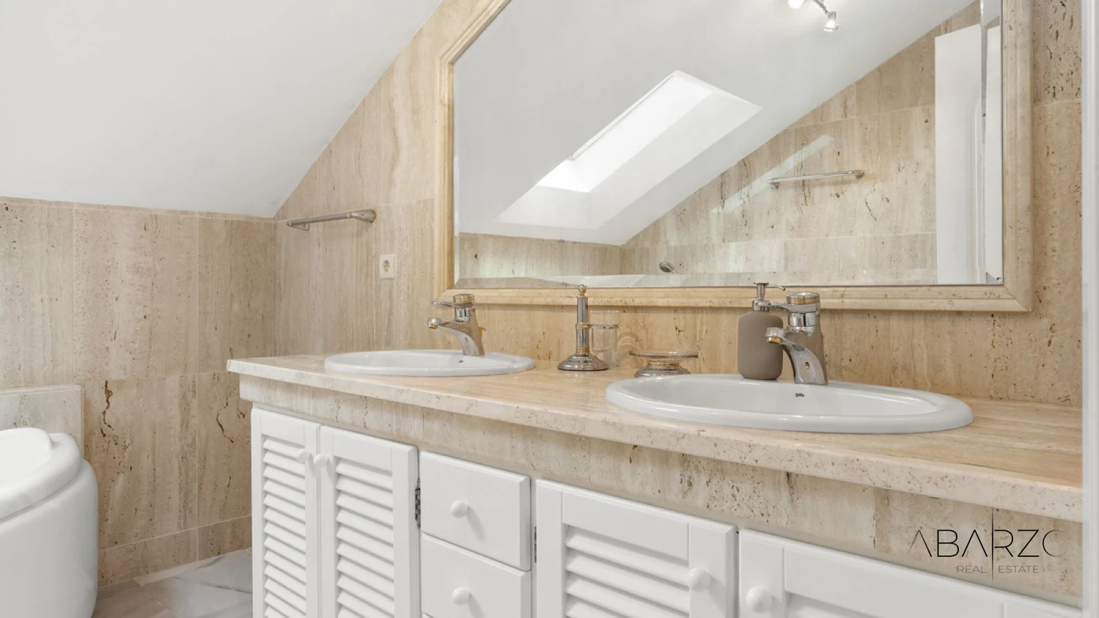 Charming 3-Bedroom Townhouse in Golden Mile with Parking — interior, Golden Mile, Marbella (21 of 25)