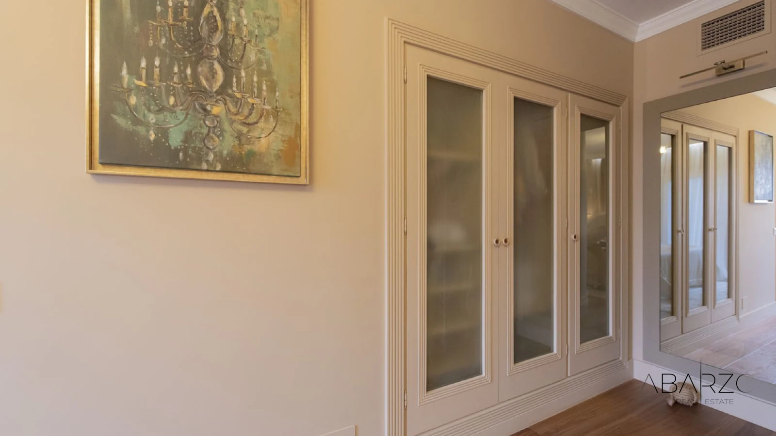 Elegant renovated townhouse in Aloha Marbella with rooftop solarium and terraces — interior, Nueva Andalucía, Marbella (21 of 49)