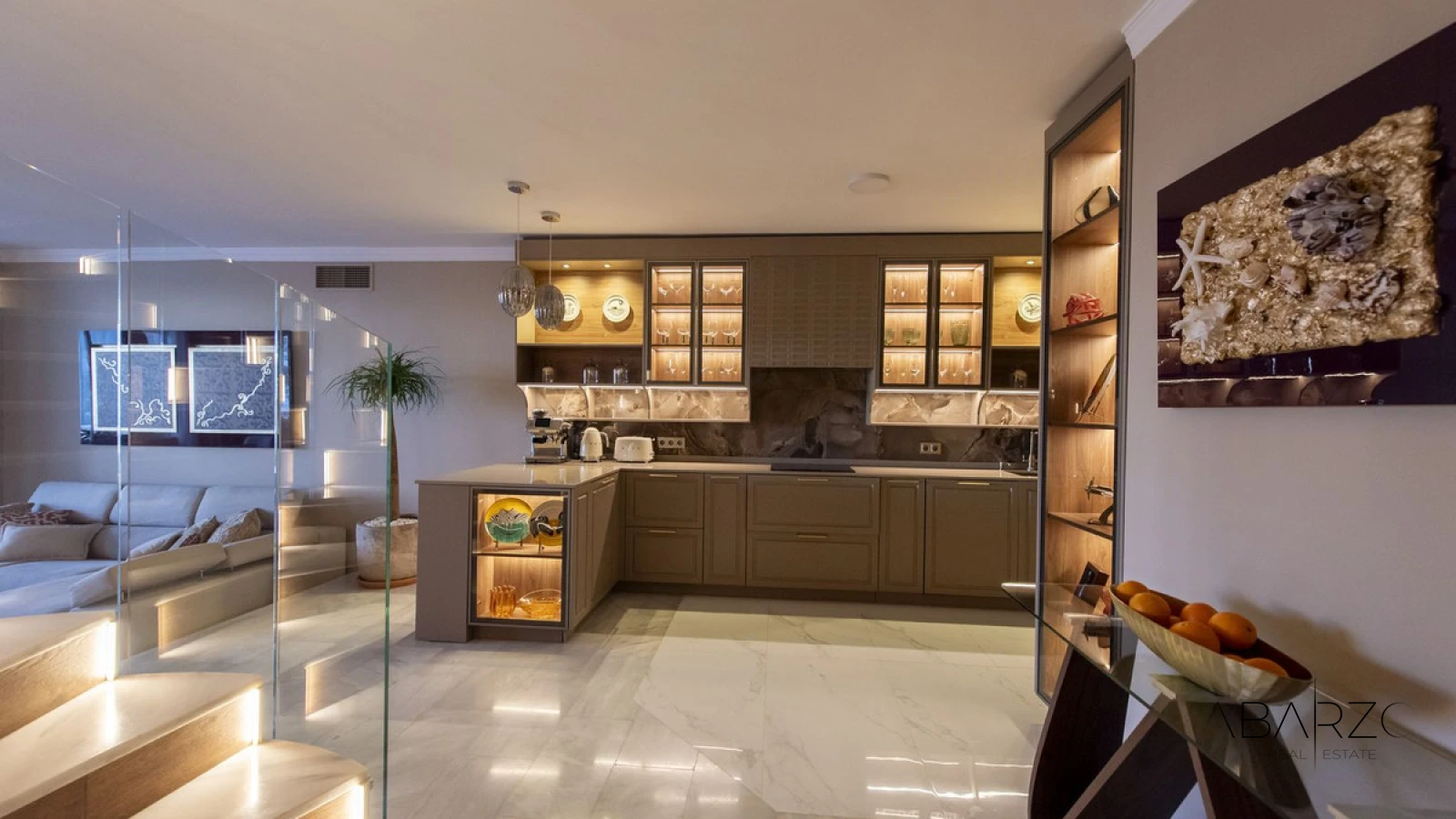 Elegant renovated townhouse in Aloha Marbella with rooftop solarium and terraces — interior, Nueva Andalucía, Marbella (9 of 49)