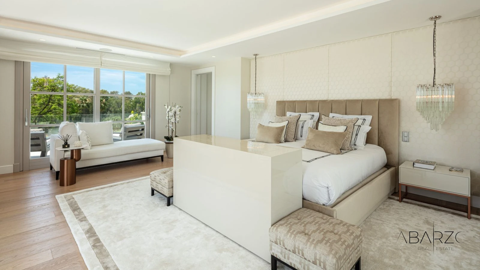 Aloha Marbella Mansion with Golf Course Views and Luxurious Amenities — interior, Nueva Andalucía, Marbella (23 of 49)