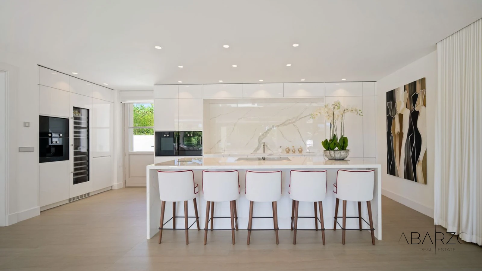 Aloha Marbella Mansion with Golf Course Views and Luxurious Amenities — interior, Nueva Andalucía, Marbella (11 of 49)