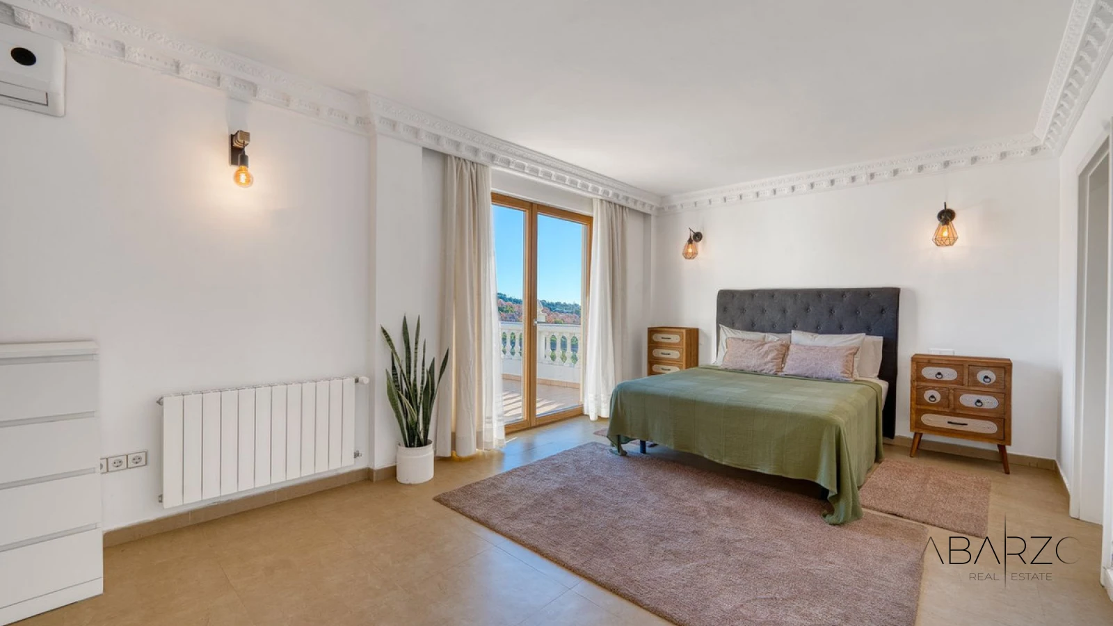 Exceptional 8-Bedroom Villa in Santa Maria Golf, Elviria with Sea Views and Heated Pool — interior, Marbella East, Marbella (18 of 30)