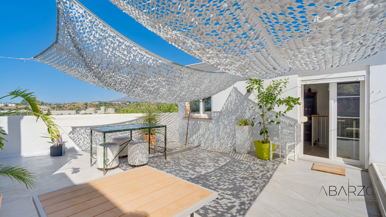 Unique five-bedroom townhouse with rooftop terrace in Cancelada, Estepona — interior, New Golden Mile, Estepona (2 of 22)