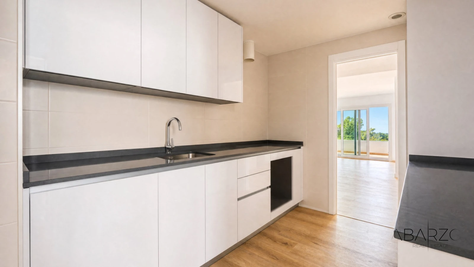 Brand New Apartment in La Campana, Nueva Andalucía with Mountain and Partial Sea Views — interior, Nueva Andalucía, Marbella (9 of 37)